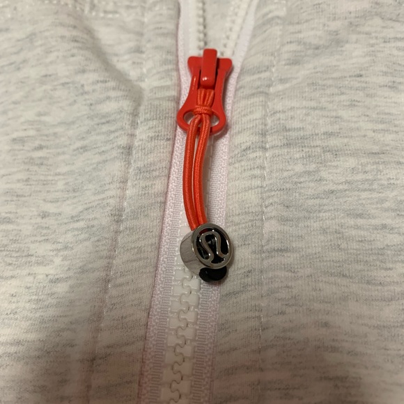 Lululemon Movement jacket sz 4 - Picture 2 of 7